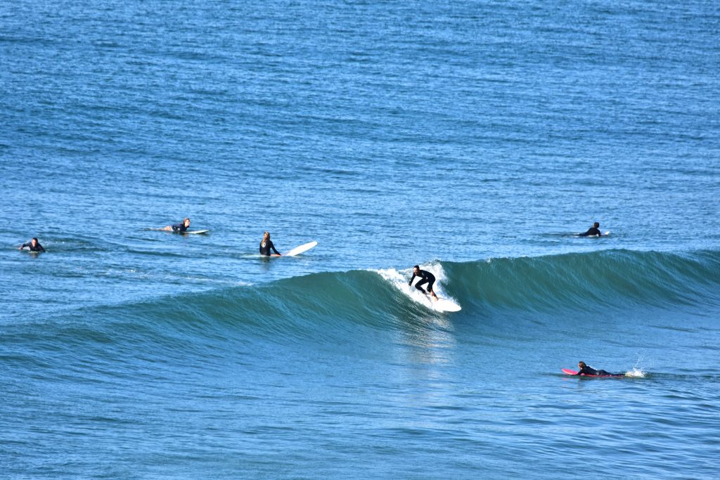 Playa y olas de Marbella al sur de Biarritz