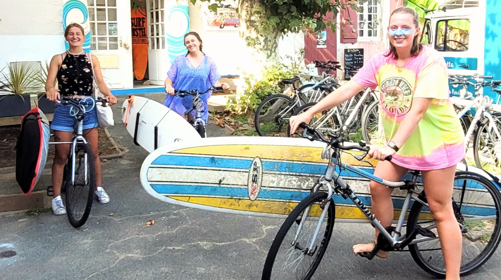 Ready To Go Surfing !Ready To Go Surfing !